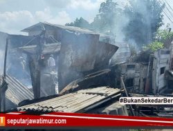 Gudang Rongsokan Di Probolinggo Terbakar