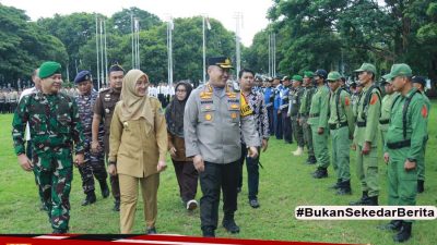 kapolresta Banyuwangi Gelar Pasukan Di Taman Blambangan Banyuwangi