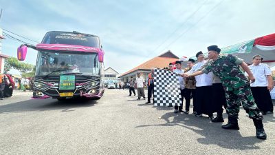 Walikota Gus Ipul Lepas Ratusan Jemaah Haji Asal Kota Pasuruan.