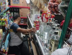 Ratusan Botol Miras Diamankan Hasil Operasi Cipkon Polres Pasuruan