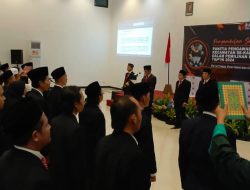 Bawaslu Lantik 72 Panwascam, Pesan Tingkatkan Pengawasan Pilkada Lebih Intens