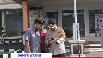 Cegah Judi Online di Lingkungan Polresta Banyuwangi, Semua Handphone Anggota Diperiksa*