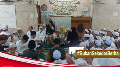 Safari Politik  Khofifah Di Pesantren  Raudlatul Jannah Klaseman Probolinggo