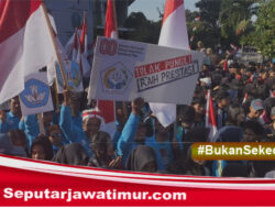 Jalan Santai di GOR Jayabaya Kota Kediri, Saroja Berpartisipasi Siap Dukung Pendidikan Bebas Pungli