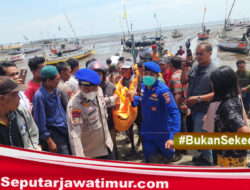 Diterjang Ombak, Perahu Pencari Kerang di Pasuruan Terbalik: Dua Tewas, Satu Selamat