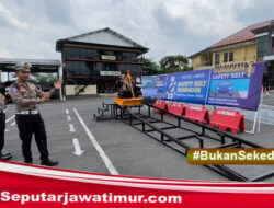 Satlantas Blitar Gencarkan Imbauan Sabuk Pengaman Lewat Program Safety Belt Reminder
