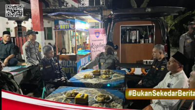 Lewat Kopi Keliling, Polisi Blitar Dekatkan Diri pada Masyarakat