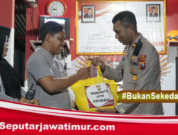 Perkuat Kamtibmas, Polres Blitar Bekali Pos Kamling dengan Alat Komunikasi Modern