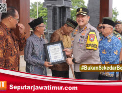 Wujudkan Kamtibmas Mandiri, Polres Blitar Beri Apresiasi Pos Kamling Berprestasi