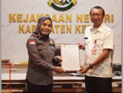 Kajari Kediri Beri Banruan Hukum Non LitigasiKepada Pemerintah