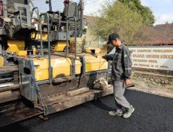 Melaju Meski Anggaran Ketat, Pemkab Probolinggo Sukses Tuntaskan Perbaikan 75 Ruas Jalan Sepanjang 2025