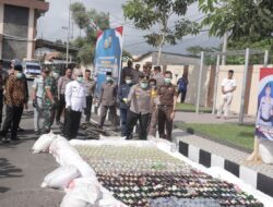 Polres Blitar Tegaskan Komitmen Kamtibmas Lewat Pemusnahan Ribuan Miras dan Knalpot Brong
