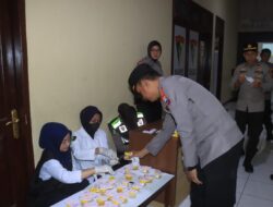 Polres Probolinggo Gelar Tes Urine Mendadak, Tegaskan Komitmen Berantas Narkoba