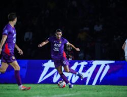 Ezra Walian Masuk Radar Timnas Indonesia, Manajemen Persik Kediri Terbuka dan Beri Doa Terbaik