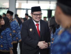 Ambil Sumpah PNS dan Lantik Pejabat Fungsional, Mas Dhito: Jangan Menyalahi Kewenangan