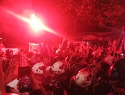Ribuan Persikmania Kawal Macan Putih Usai Libas Arema FC 