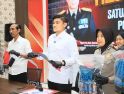 Asyik Nongkrong di Pinggir Jalan, Warga Kehilangan Ponsel Uang Usai dikeroyok 4 Pemuda Bermotor