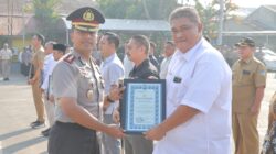 Dukung Program Ketahanan Pangan Lewat Budidaya Tebu, MKSO Kebun Dhoho Terima Penghargaan Kapolres Kediri