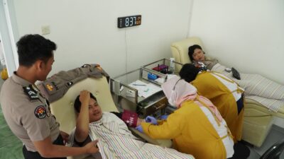 Sambut HUT ke-75 Humas Polri, Polres Blitar Gelar Donor Darah untuk Masyarakat